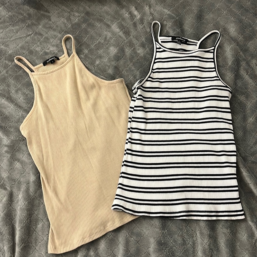 2 tops